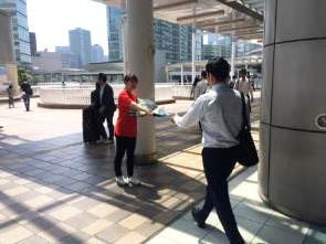 街頭サンプリング